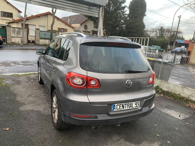 Volkswagen Tiguan 2.0 TDI 140CH FAP CONFORTLINE MARRON de 2008