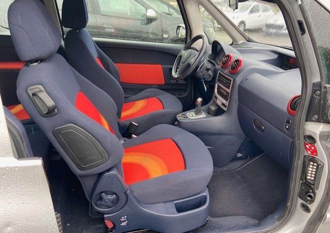 Peugeot 1007 BVA Sporty 1.6 L 16 v 110 cv  de 2006