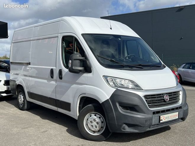 Fiat Ducato FG 3.5 MH2 2.3 MULTIJET 130 CH 1ERE MAIN Blanc de 2019