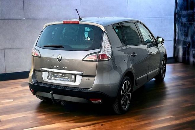 Renault Scenic III TCe 130cv Energy Bose Edition GRIS de 2016