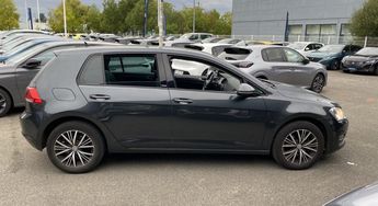  Voir détails -Volkswagen Golf VII 1.2 TSI 110CH BLUEMOTION TECHNOLOGY  à Voreppe (38)