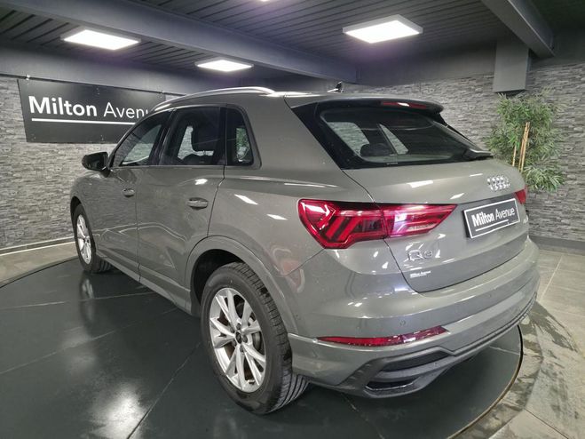 Audi Q3 1.4 45 TFSI e - 245 - BV S-Tronic 6 S Li GRIS FONCE de 2021