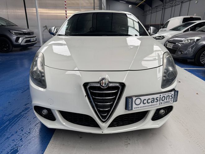 Alfa romeo Giulietta Alfa romeo Giulietta 1750 TBi Quadrifoglio Verde BLANC de 2011