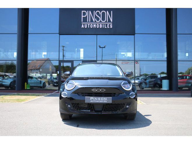 Fiat 600 1.2 Hybrid - 100 - BV DCT BERLINE La Pri NOIR de 2024