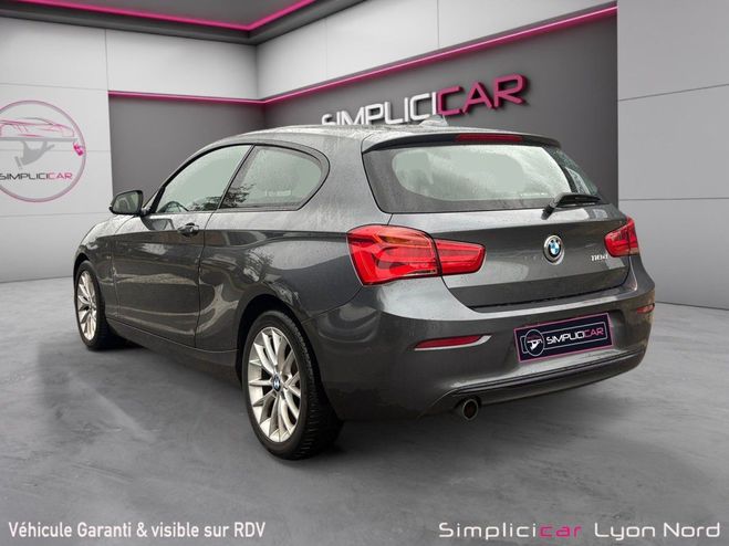 BMW Serie 1 F21 LCI 118d 150 ch Sport A / CAMERA DE  Gris de 2015