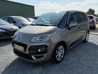  Voir détails -Citroen C3 II 1.6 HDi90 FAP Confort à Saint-Mdard-d'Aunis (17)
