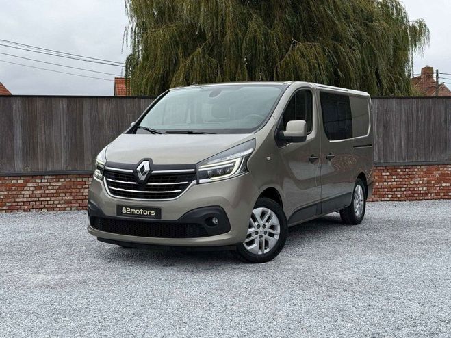 Cliquer pour voir la photo suivante Renault Trafic / 2.0d / 5^pl / camera / leder / carplay Beige de 2020