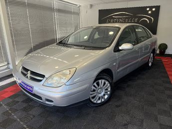  Voir détails -Citroen C5 2.0i 16V Exclusive A à Creuzier-le-Vieux (03)