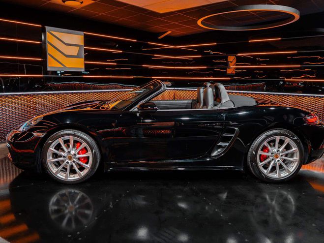 Porsche 718 BOXSTER S 2.5 350CH BVM 041 ? NOIR UNIE de 2017