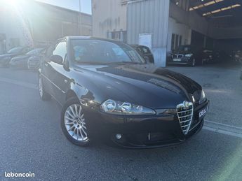  Voir détails -Alfa romeo 147 1.6 TS 120 Distinctive 3P 105mkm à Saint-Martin-d'Hres (38)