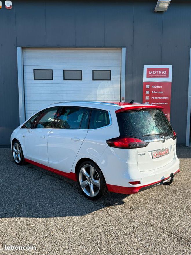 Opel Zafira Tourer 1.4 16V ecoFLEX 140 cv Blanc de 2014