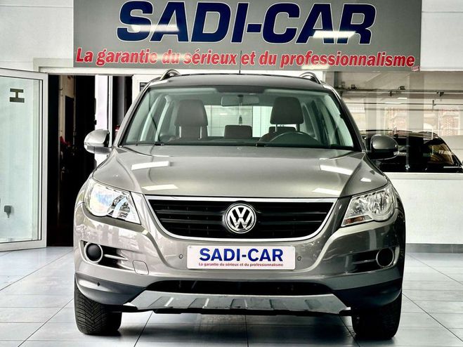 Volkswagen Tiguan 2.0 CR TDi 136cv 4Motion (4x4) Sport & S Gris Mtallis de 