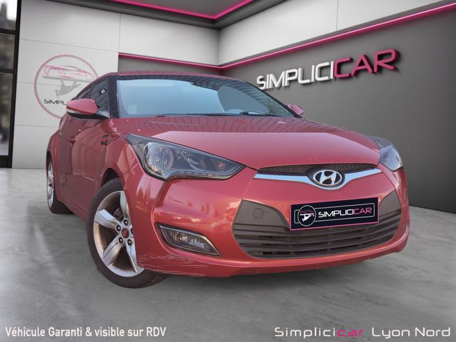 Cliquer pour voir la photo suivante Hyundai Veloster (SB) 1.6 GDI 16V 140 cv inventive Rouge de 2011