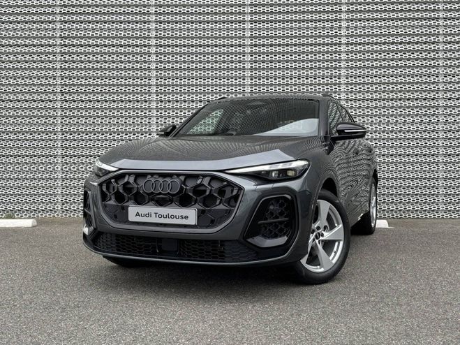 Cliquer pour voir la photo suivante Audi Q5 TFSI 204 ch Hybride S tronic 7 Quattro D Gris de 2024