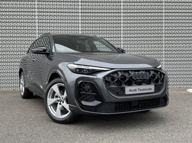 Audi Q5 TFSI 204 ch Hybride S tronic 7 Quattro D Gris de 2024