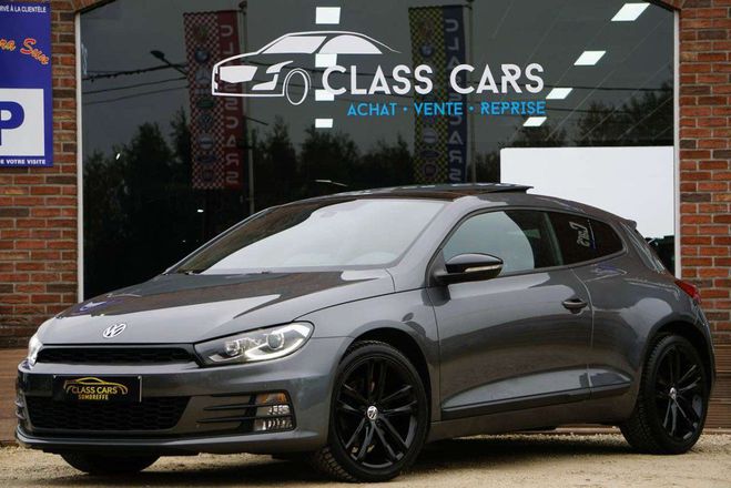 Cliquer pour voir la photo suivante Volkswagen Scirocco 2.0 TSI CLUB TOIT OUVRANT XENON NAVI CAM Gris Métallisé de