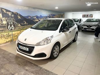  Voir détails -Peugeot 208  à Grenoble (38)