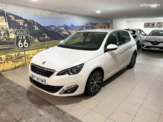 Cliquer pour voir la photo suivante Peugeot 308 Blanc de 2016