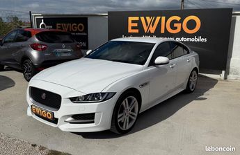  Voir détails -Jaguar XE R-SPORT 2.0 180 ch AWD BVA ATTELAGE AMOV à Andrzieux-Bouthon (42)