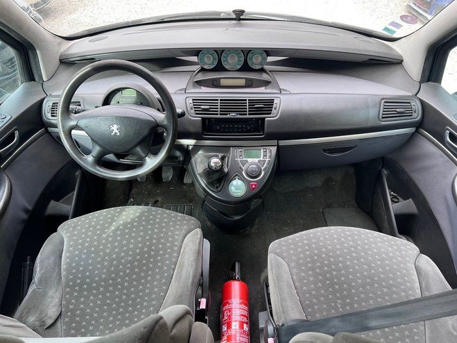 Peugeot 807 2.2 HDi 128cv 7 places Vert de 2004