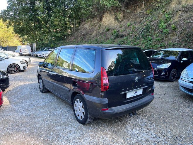 Peugeot 807 2.2 HDi 128cv 7 places Gris de 2006