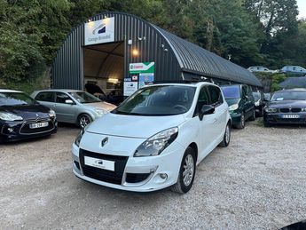  Voir détails -Renault Scenic III 1.9 dCi 130cv 1re Main à Sathonay-Camp (69)