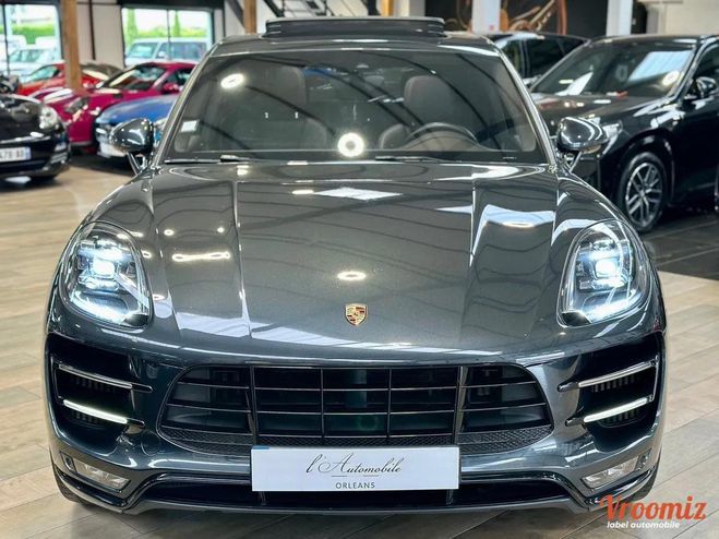 Porsche Macan Turbo 3.6 V6 400 PDK7 Options+++ Gris de 2017
