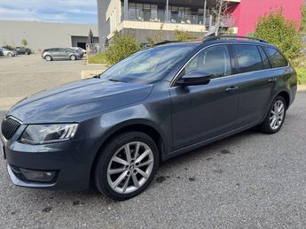  Voir détails -Skoda Octavia COMBI 2.0 TDI BMV6 Style 150ch 4x4 ATTEL à Viviers-du-Lac (73)