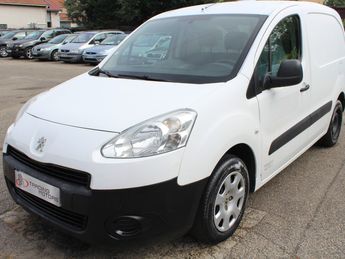  Voir détails -Peugeot Partner faible kilomtrage Prix HT. Pack CD Clim à Villeurbanne (69)