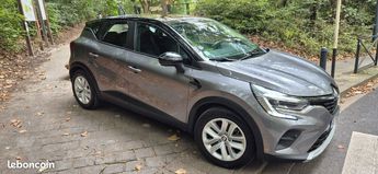  Voir détails -Renault Captur premire main Garantie 12mois à Romainville (93)