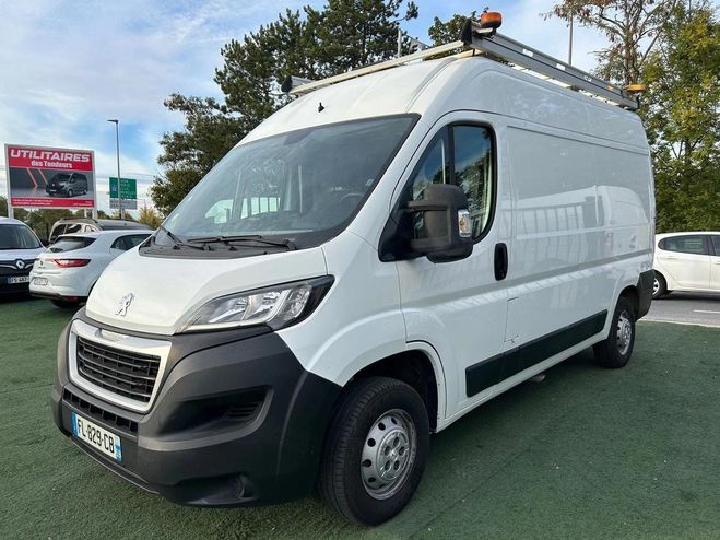 Cliquer pour voir la photo suivante Peugeot Boxer L2H2 (10.990 HT) 2.2 BlueHDi 120ch 3T3 Blanc de 2019