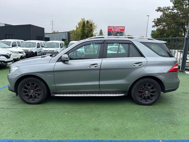 Mercedes Classe ML Mercedes Classe ML M 350 BlueTEC 258ch 7G-Tronic 4MATIC Gris de 2012