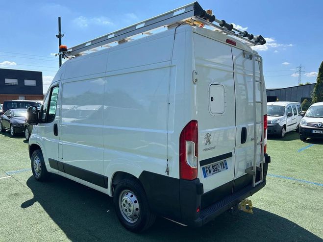 Peugeot Boxer 333 L1H2 (12.490 HT) 2.2 BlueHDi S&S 120 Blanc de 2021