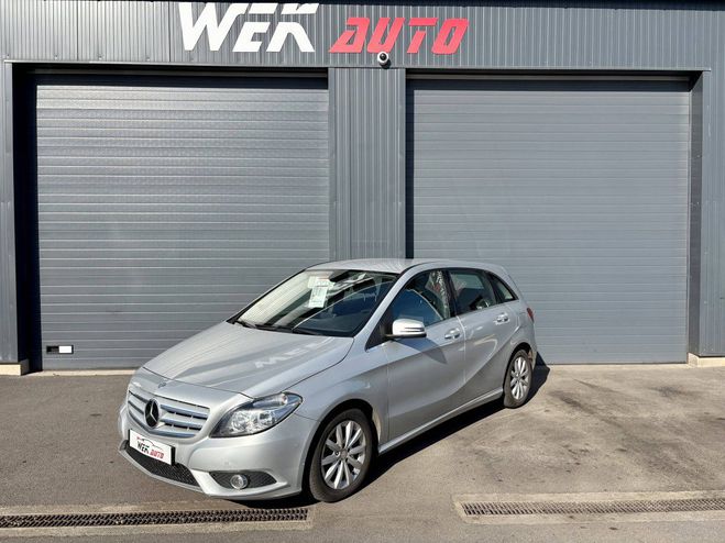 Cliquer pour voir la photo suivante Mercedes Classe B II (W246) 200 CDI Design 7G-DCT GRIS C de 2014
