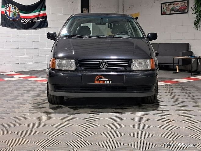 Volkswagen Polo 1.6 - 75 CV -BOITE AUTOMATIQUE  de 1997