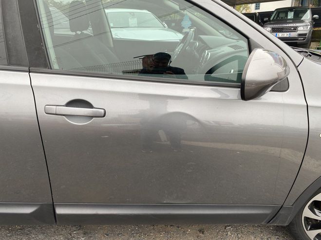 Nissan Qashqai 1.5 dCi 110 Connect Edition Gris Clair de 2011