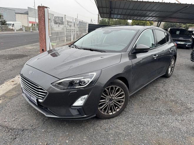 Cliquer pour voir la photo suivante Ford Focus 1.5 EcoBlue 120 SetS Titanium Gris de 2019