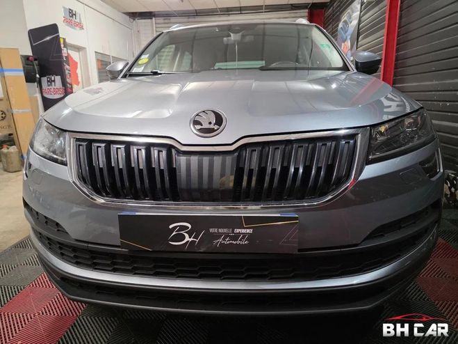 Skoda Karoq 1.6 TDI 115 STYLE DSG BVA Gris de 2020