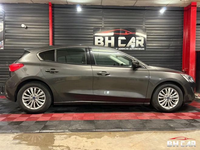 Ford Focus 1.5 ECOBLUE 120 TITANIUM START-STOP Gris de 2019