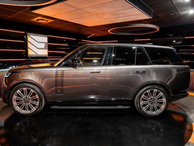 Land rover Range Rover HSE SWB 4.4 SCV8 530CH 1Dn Charente Grey M�tallis�e de 2022
