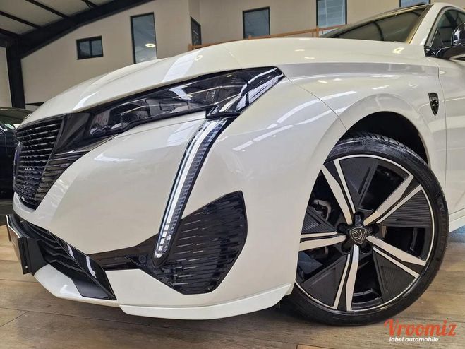 Peugeot 308 III GT EAT8 1.2 puretech 130cv /CAM 360/ Blanc de 2023