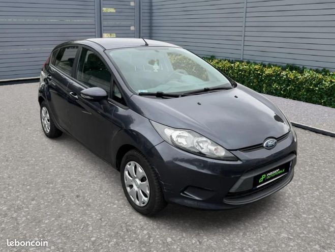 Ford Fiesta Ford Fiesta TDCI FAIBLE KILOMETRAGE Bleu de 2009