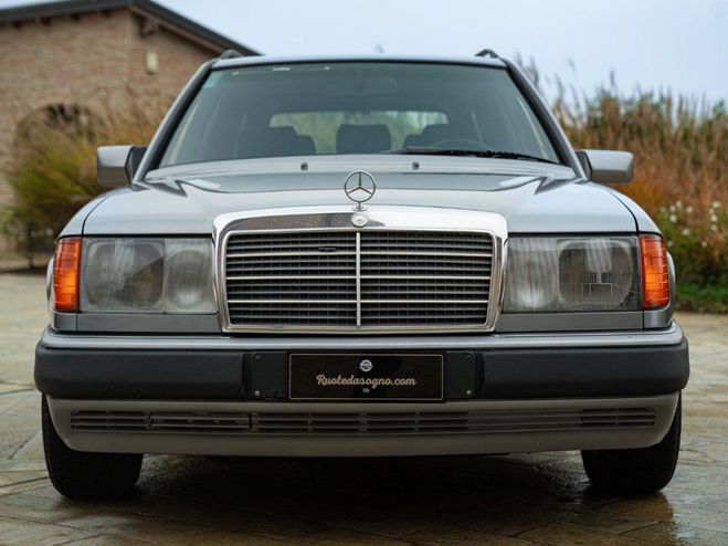 Mercedes 200 Mercedes 200 1992 MERCEDES-BENZ TE SW GRIGIO de 1992