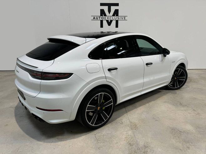 Porsche Cayenne COUPE E-Hybrid 3.0 V6 462 ch Tiptronic B Blanc de 2021