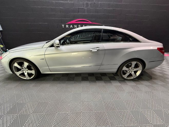 Mercedes Classe E 2.2 170 EXECUTIVE Gris de 2011