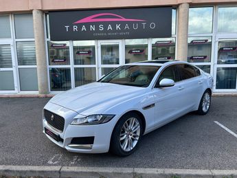  Voir détails -Jaguar XF 2.0 D - 240 ch BVA AWD Prestige/TOIT OUV à Venelles (13)