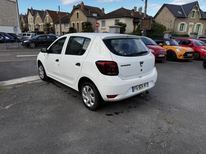 Dacia Sandero Dacia Sandero 0.9 TCe - 90 Euro Ambiance attelage BLANC de 2019