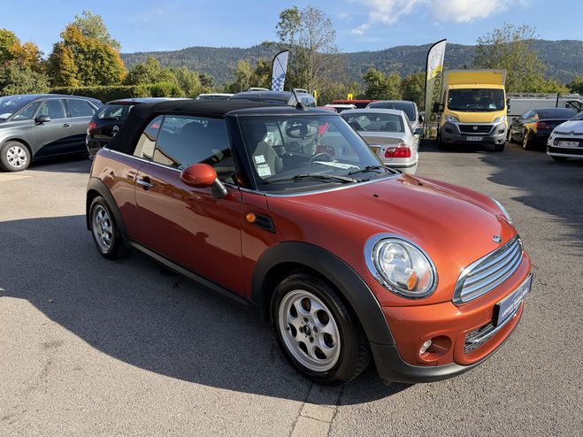 Mini Cabrio COOPER D 112CH ORANGE de 2013