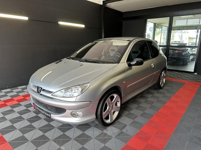 Peugeot 206 RC 2.0i 16V GRIS CLAIR de 2003