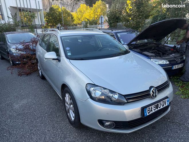 Volkswagen Golf Volkswagen Golf SW 1.4 TSI 122 En l'état Problème boite  Beige de 2010